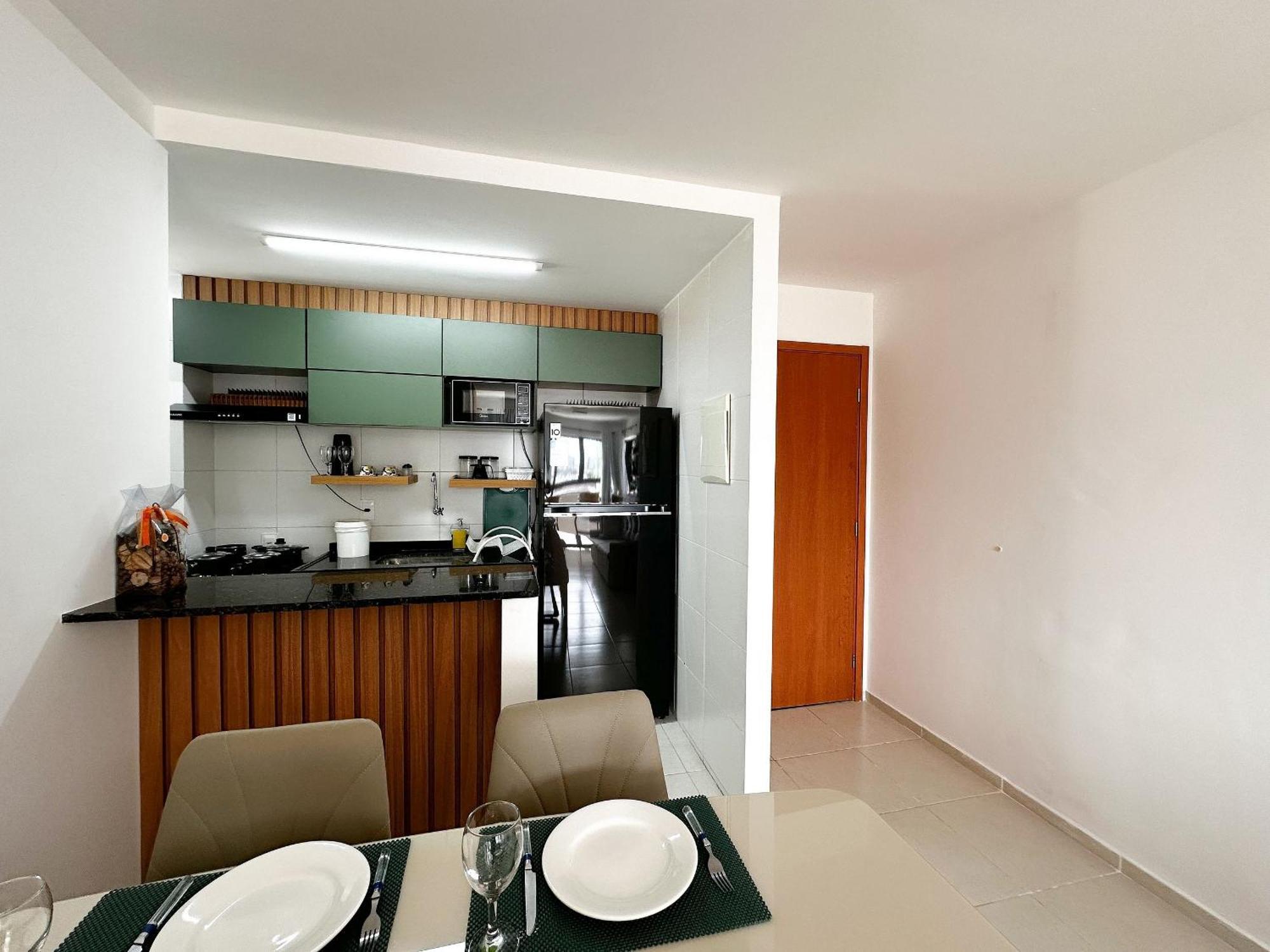 Apartamento Sol, Mar E Shopping - Com Boa Localizacao Familias