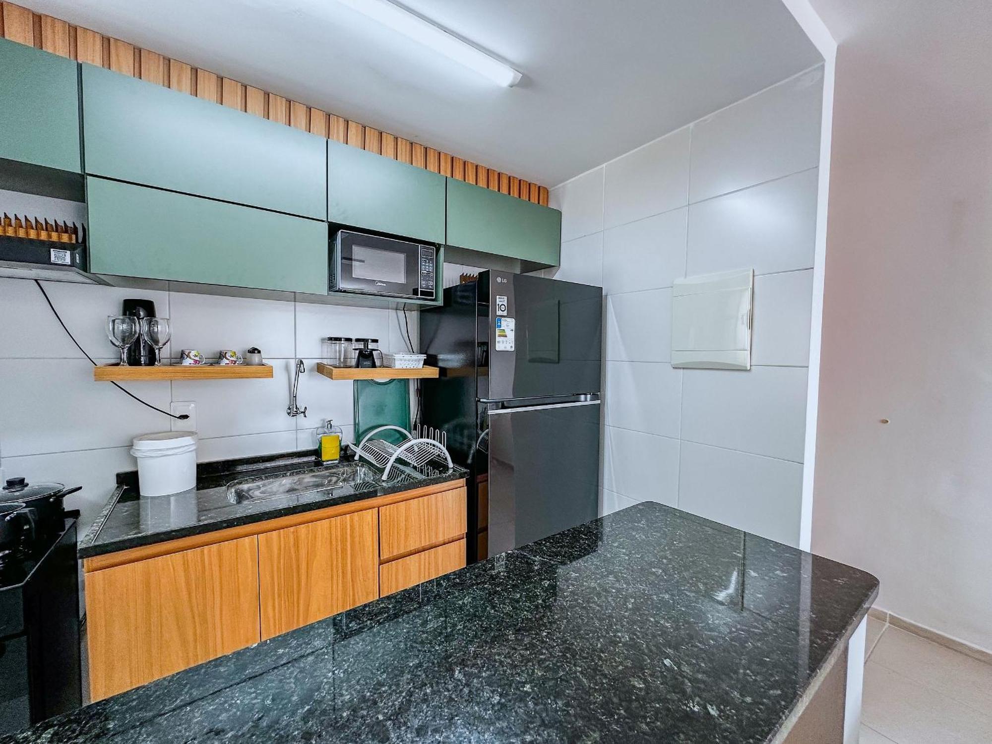 Apartamento Sol, Mar E Shopping - Com Boa Localizacao Familias