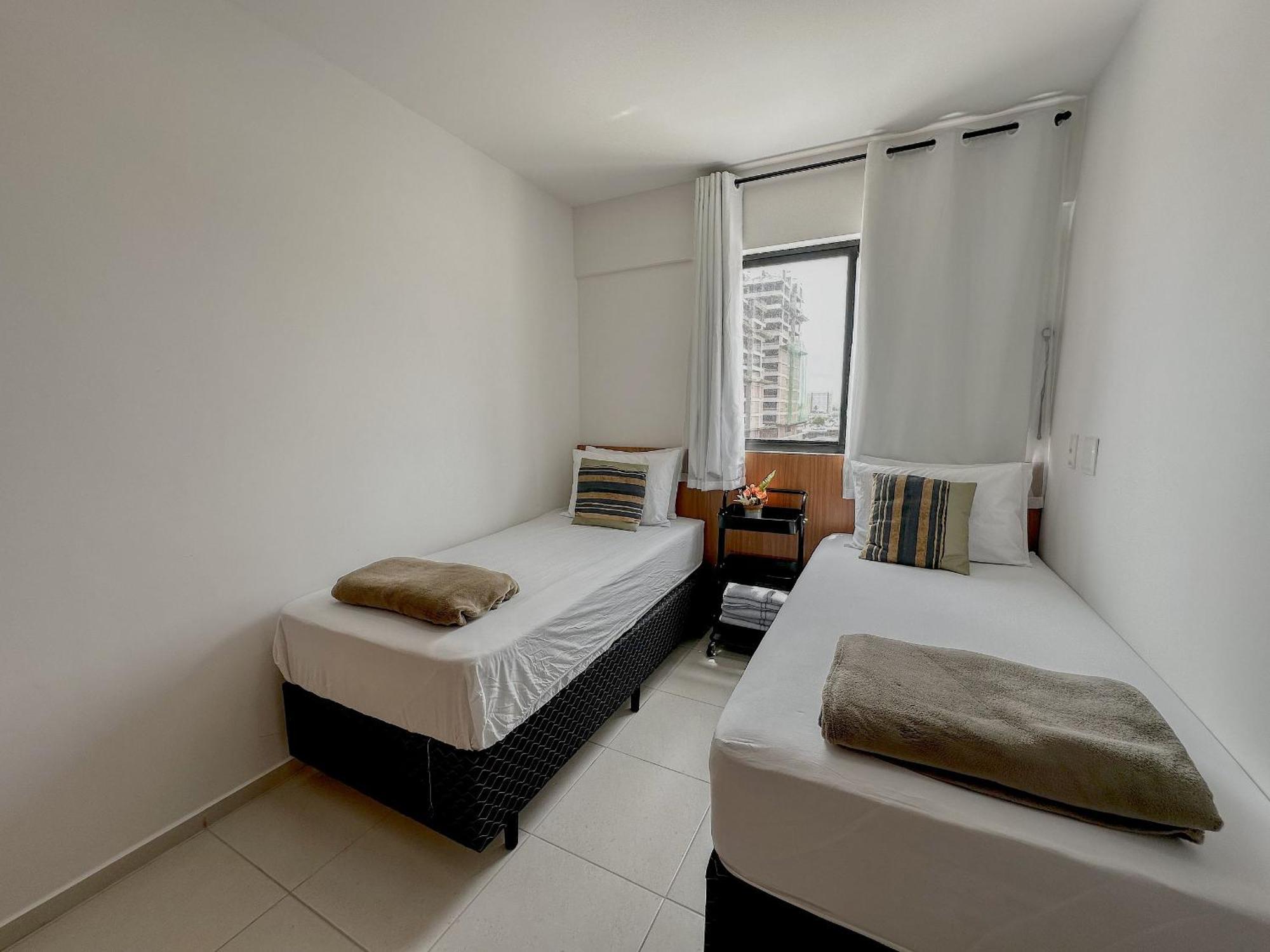 Apartamento Sol, Mar E Shopping - Com Boa Localizacao Familias